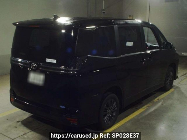 Used 2024 AT toyota voxy MZRA95W Image[1]