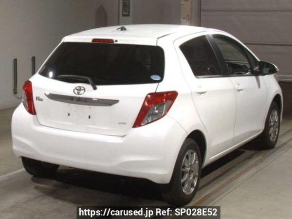Used 2013 AT toyota vitz NSP135 Image[1]
