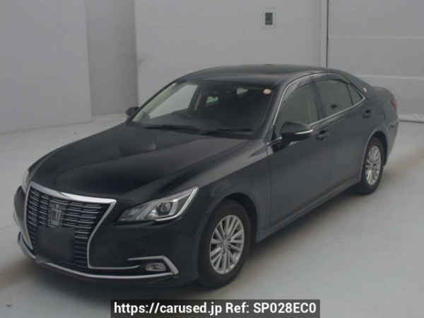 Used 2016 AT toyota crown GRS210 Image[0]