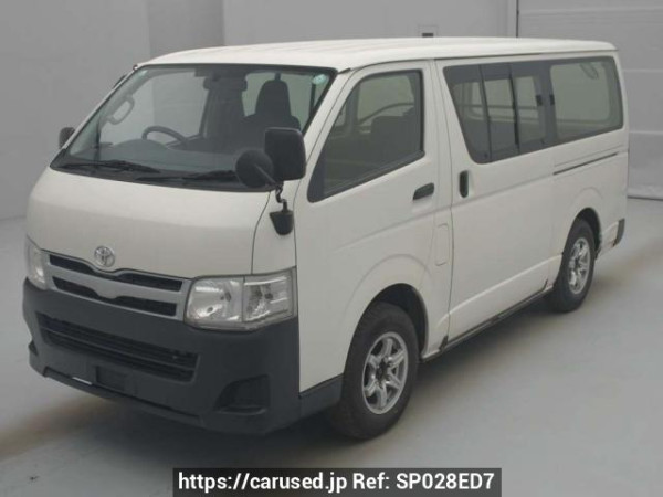 Used 2012 AT toyota regiusace-van KDH206V Image[0]