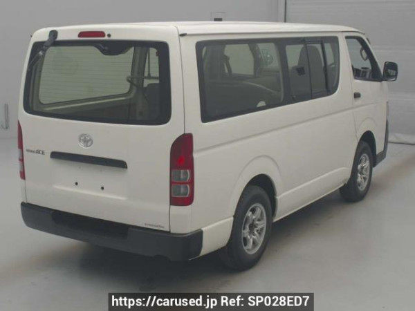 Used 2012 AT toyota regiusace-van KDH206V Image[1]