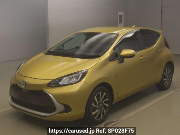 Used 2023 AT toyota aqua MXPK11 Image[0]