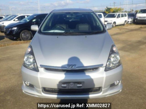Used 2003 AT toyota wish ZNE14G Image[1]