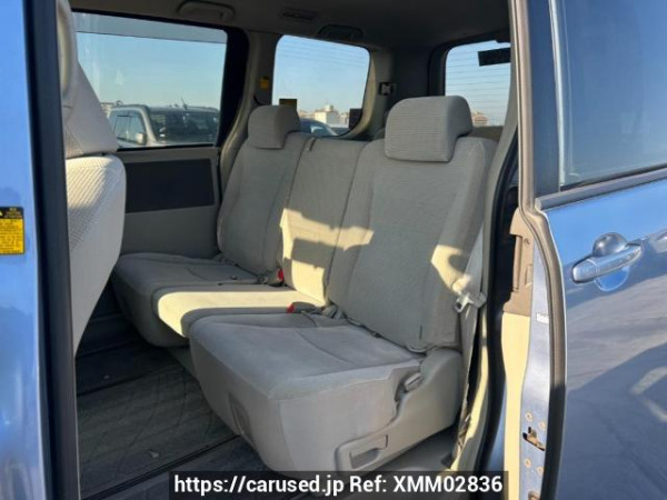 Used 2007 AT toyota noah ZRR70G Image[15]