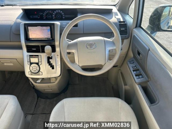 Used 2007 AT toyota noah ZRR70G Image[20]