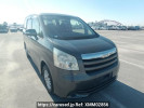 Toyota Noah ZRR70G