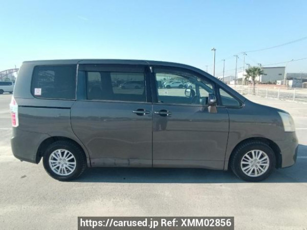 Used 2009 AT toyota noah ZRR70G Image[7]