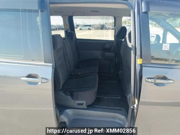 Used 2009 AT toyota noah ZRR70G Image[16]