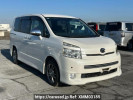 Toyota Voxy ZRR70W