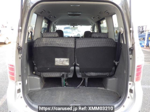 Used 2007 AT toyota noah ZRR70W Image[8]