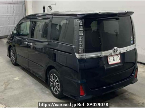 Used 2016 AT toyota voxy ZRR80W Image[1]