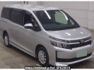 Toyota Voxy ZRR85G