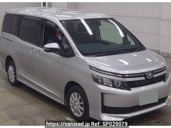 Used 2017 AT toyota voxy ZRR85G Image[0]