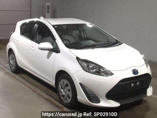 Used 2020 AT toyota aqua NHP10 Image[2]