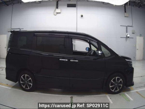 Used 2018 AT toyota voxy ZRR80W Image[2]