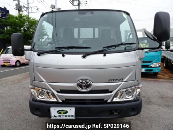 Used 2021 MT toyota dyna-truck XZU605 Image[1]