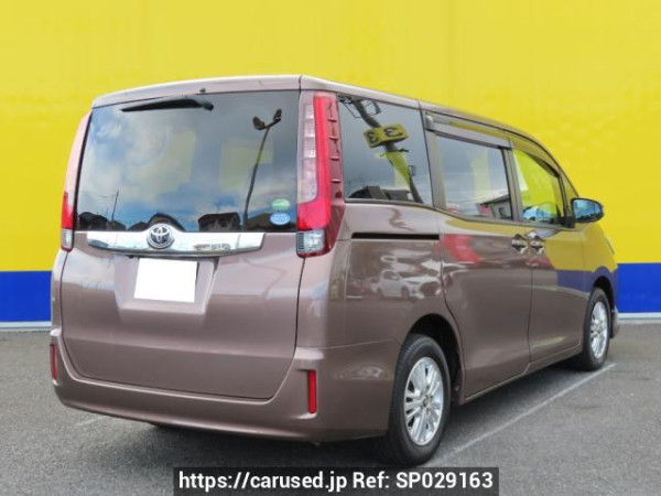 Used 2016 AT toyota noah ZRR80G Image[1]