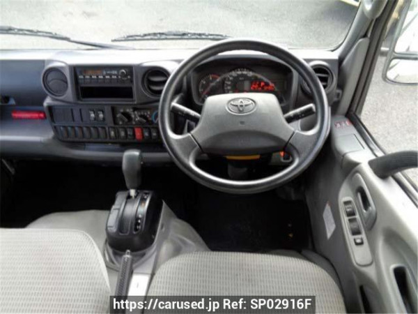 Used 2015 AT toyota dyna-truck XZU605 Image[2]