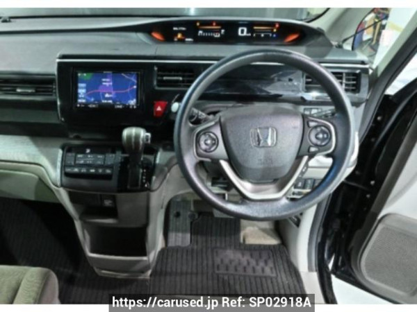 Used 2016 AT honda step-wgn RP2 Image[2]