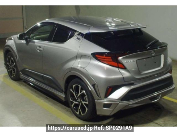 Used 2020 AT toyota c-hr NGX50 Image[1]
