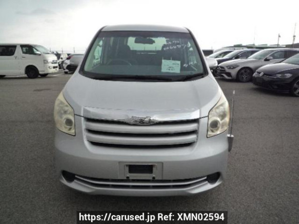 Used 2008 AT toyota noah ZRR70G Image[1]