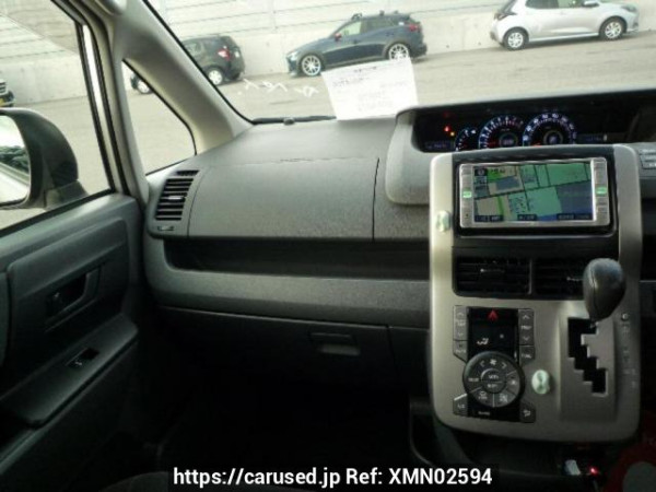 Used 2008 AT toyota noah ZRR70G Image[15]