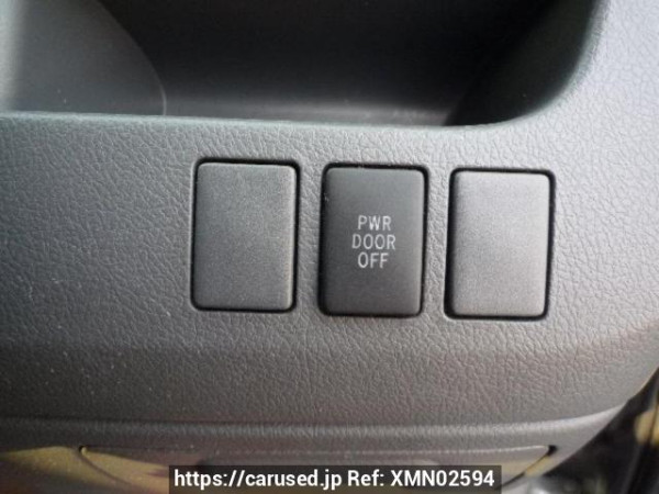 Used 2008 AT toyota noah ZRR70G Image[18]