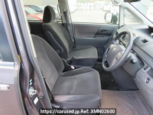 Used 2009 AT toyota noah ZRR70G Image[12]