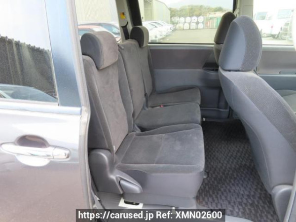 Used 2009 AT toyota noah ZRR70G Image[14]