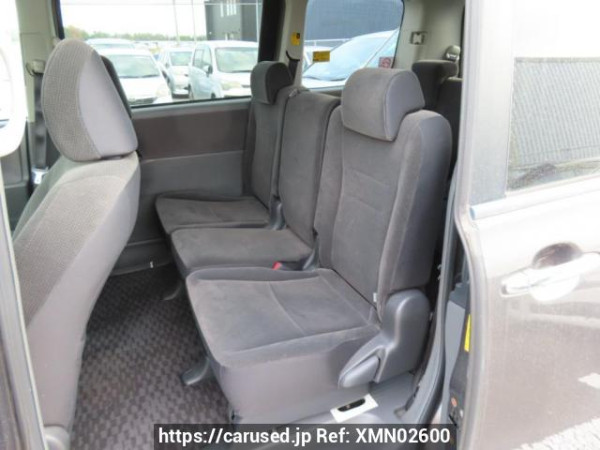 Used 2009 AT toyota noah ZRR70G Image[15]