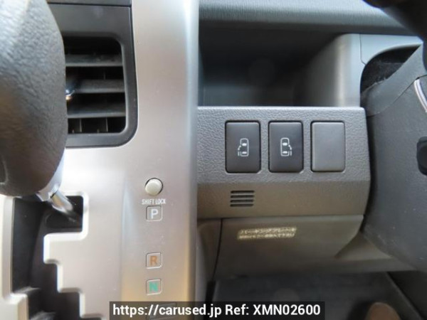 Used 2009 AT toyota noah ZRR70G Image[26]