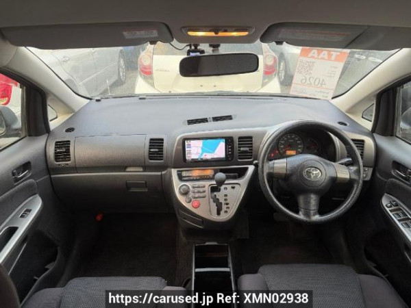 Used 2003 AT toyota wish ZNE10G Image[12]