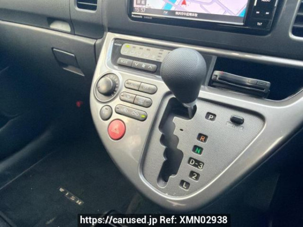 Used 2003 AT toyota wish ZNE10G Image[14]