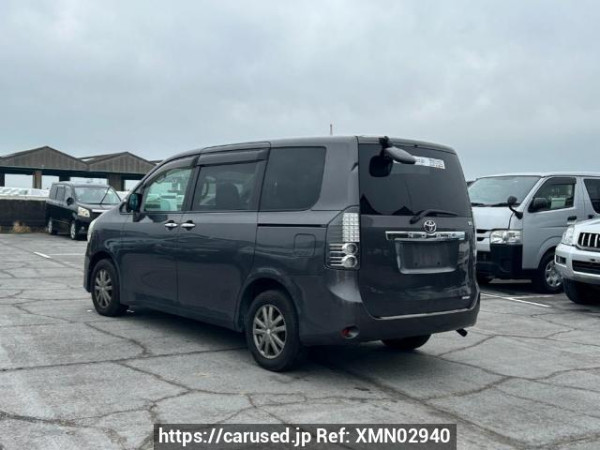 Used 2009 AT toyota noah ZRR70G Image[4]