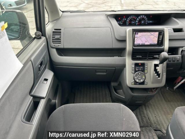 Used 2009 AT toyota noah ZRR70G Image[20]