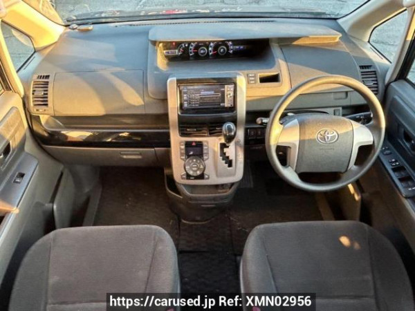 Used 2008 AT toyota noah ZRR70G Image[17]