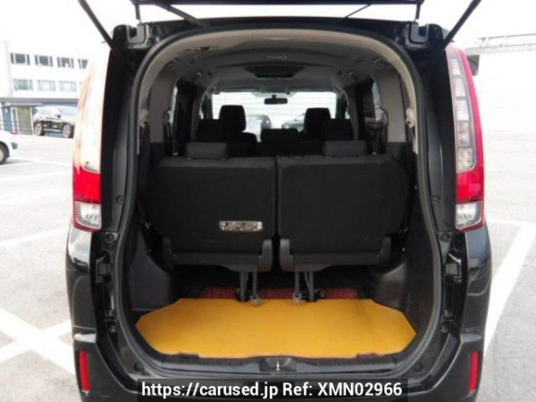 Used 2015 AT toyota noah ZRR80G Image[6]
