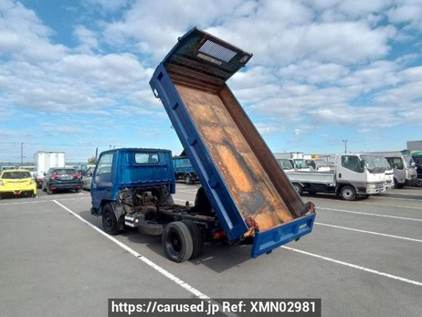 Used 1986 MT mitsubishi canter FE305BD Image[4]
