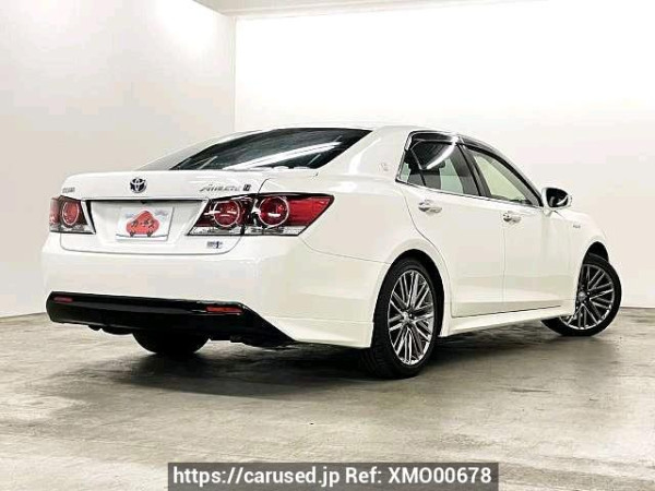 Used 2016 AT toyota crown-hybrid DAA-AWS210 Image[2]