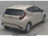 Used 2022 AT toyota aqua MXPK11 Image[1]