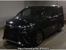 Toyota Voxy ZRR80W