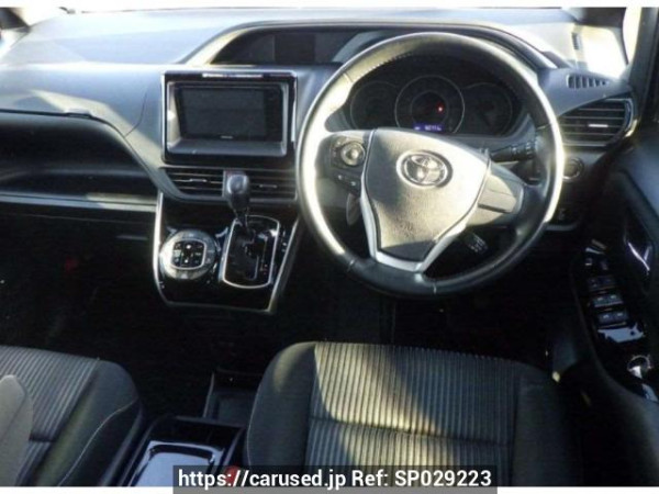 Used 2019 AT toyota voxy ZRR80W Image[2]