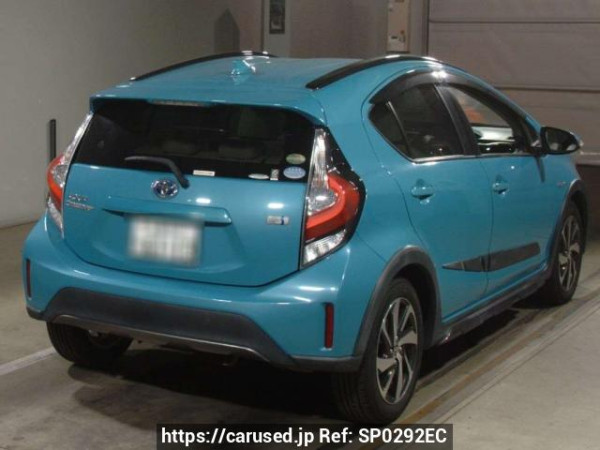 Used 2017 AT toyota aqua NHP10H Image[1]