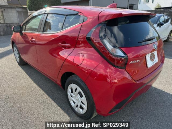 Used 2024 AT toyota aqua MXPK11 Image[2]