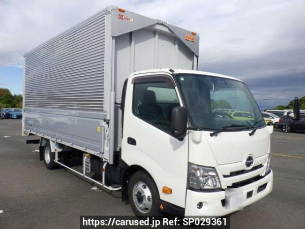 Used 2024 MT hino dutro XZU722M Image[2]
