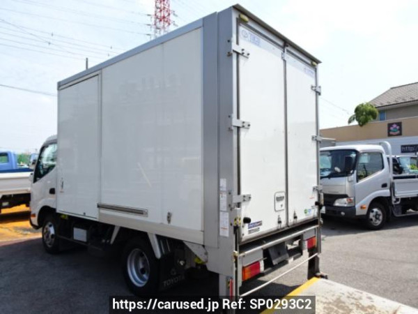Used 2020 AT toyota dyna-truck XZU605 Image[2]