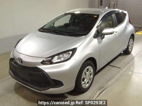 Used 2022 AT toyota aqua MXPK16 Image[0]