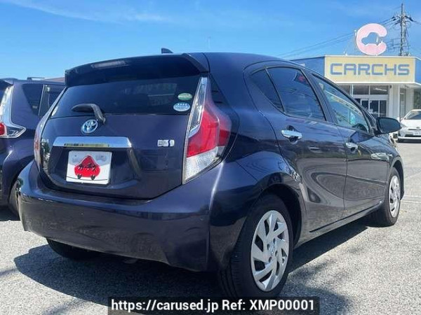 Used 2015 AT toyota aqua DAA-NHP10 Image[2]