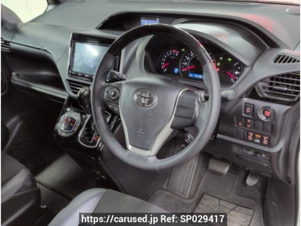 Used 2020 AT toyota noah ZRR80W Image[2]