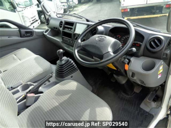 Used 2015 MT toyota toyoace-truck XZU710 Image[2]